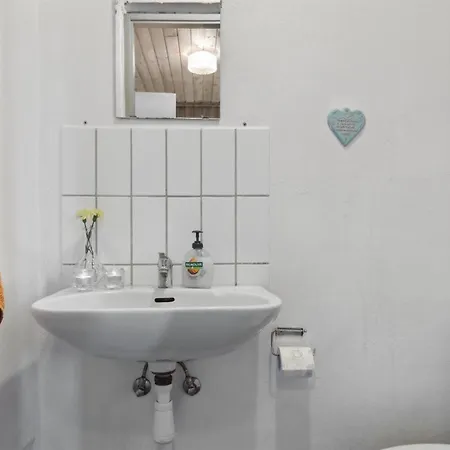 Feriehus Justine - 600m From The Sea By Interhome
